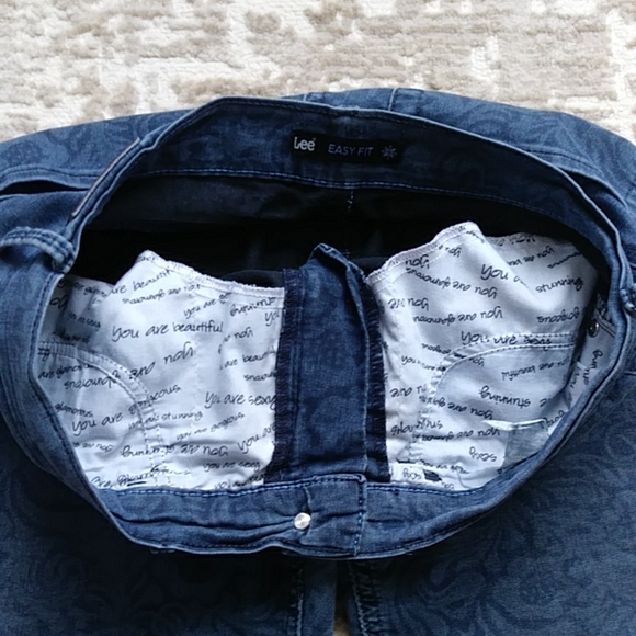 Lee Easy Fit Tummy Panel Floral Jeans 8 Short Blue - Picture 3 of 16